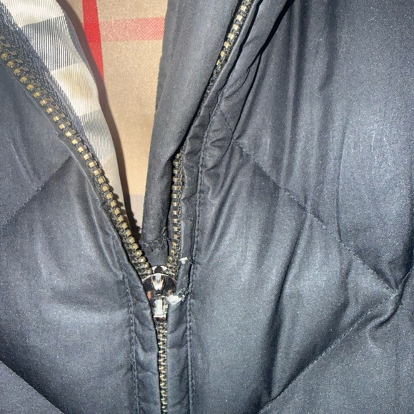 Burberry Women's Black Puffer Coat - Picture 6 of 15